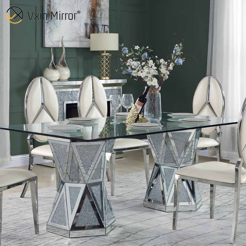 Venta al por mayor, 2021, nuevo diseño, muebles de comedor plateados redondos con diamantes triturados con sillas, mesa de comedor de vidrio templado