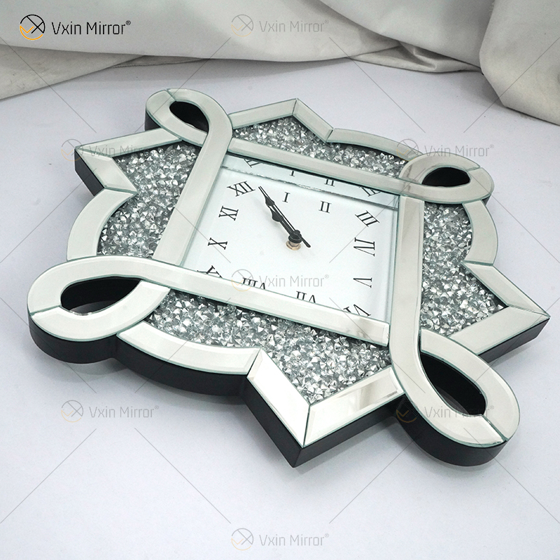 Paquete de prueba Nuevo diseño WXC-083 Reloj de pared con espejo 3D de diamante triturado plateado moderno