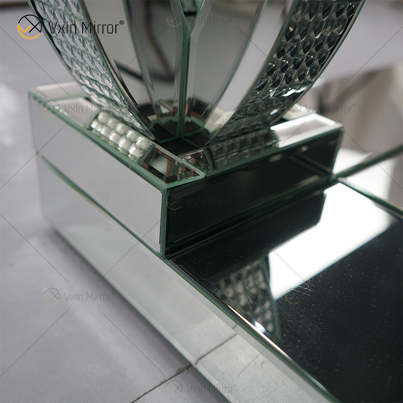 Mesa auxiliar personalizada WXF-1104 Mesa de centro con espejo de plata hecha en casa con cristal