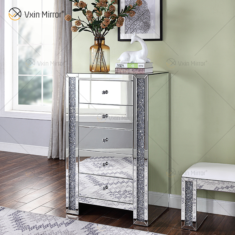 Modern Europe WXF-719 Tollboy de cinco cajones, marco de diamante triturado plateado, mesita de noche con espejo