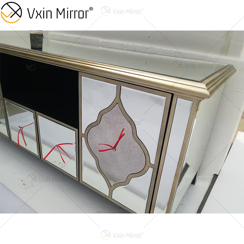 Adornado Berlin Furniture WXF-680 Anti Champagne Gold TV Stands Gabinete con 2 cajones y puertas