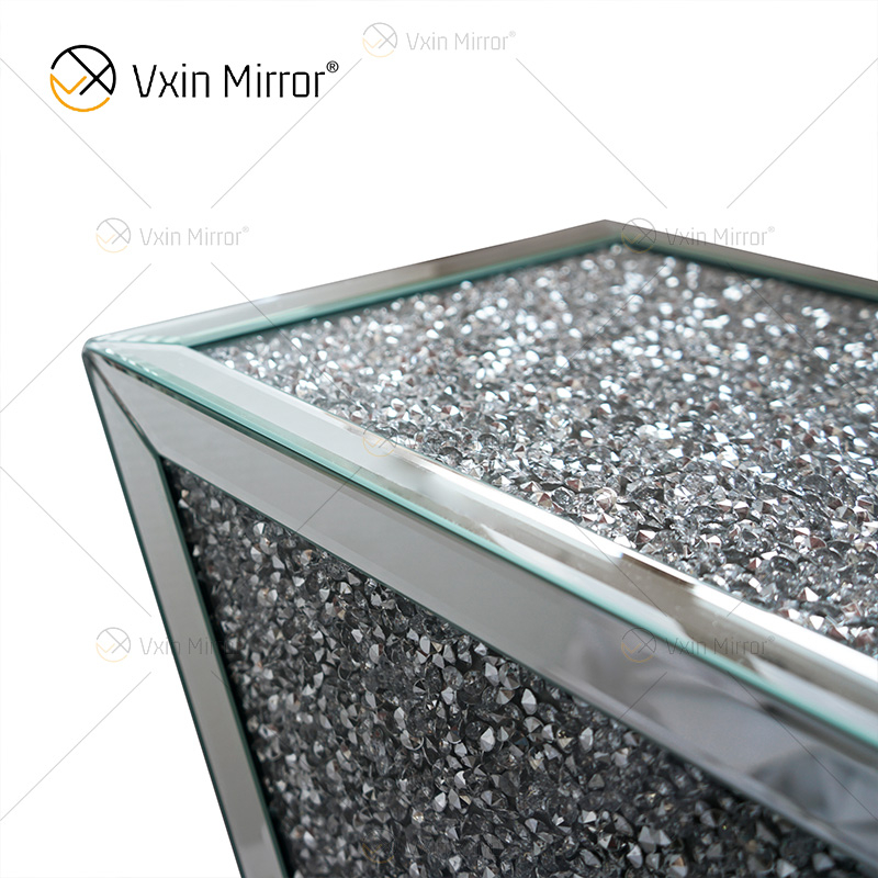 Venta caliente de fábrica WXF-081 Mesa auxiliar de diamante de plata Mesa auxiliar con espejo de lujo moderno 3D