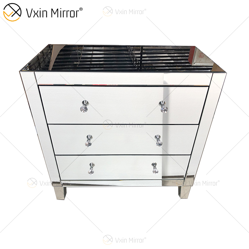 Estilo clásico WXF-844 Plata Modern Muti Cajones Mirored Armario Armario Tamaño personalizado