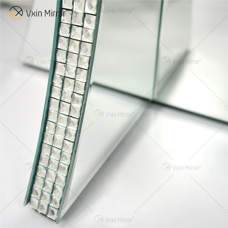 Pasillo de lujo, gabinete de espejo de cristal de diamante triturado, mesita de noche redonda plateada con espejo, sofás, mesa de centro, muebles, WXF-145