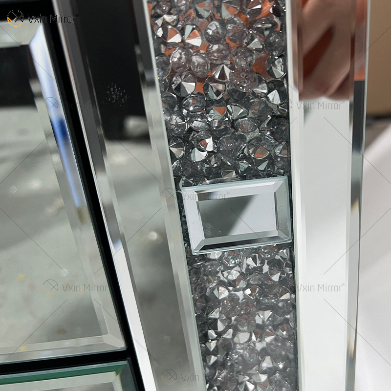 Mesita de noche de diamantes triturados de plata WXF-911 de buena calidad con mesita de noche con espejo de 3 cajones