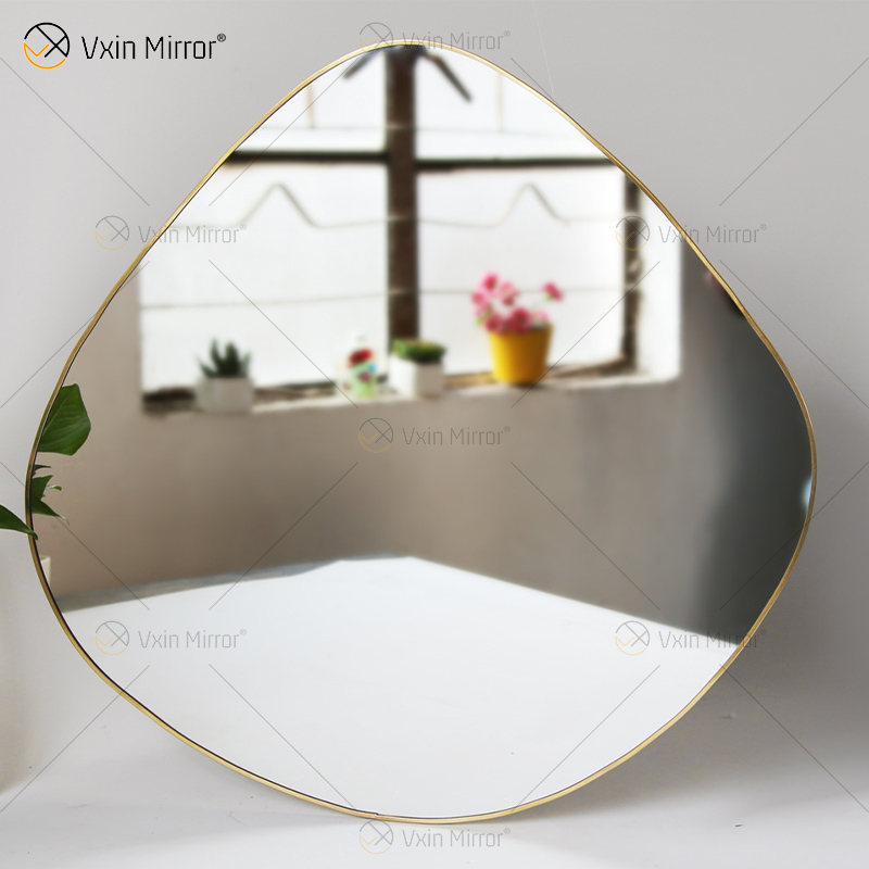 Golden Vxin Decoración de pared única Marco de metal dorado Espejos decorativos Espejo de pared simple y elegante de lujo