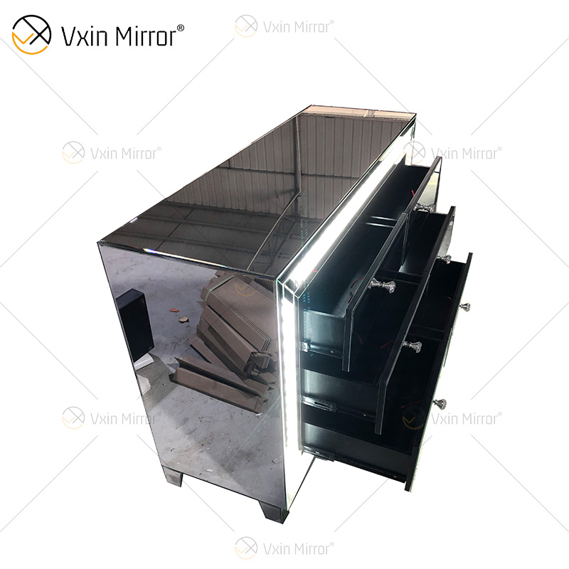 Venta caliente Nuevo diseño WXF-2139 LED Octagonal Simple Moda Maquillaje Espejo Gabinete Partido LED
