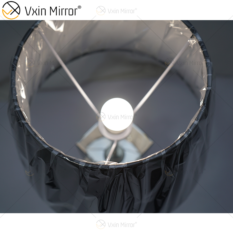 Vxin Supply Gothic Style WXTL-79 Lámpara de espejo de mesa de calavera negra plateada con pantalla para hotel