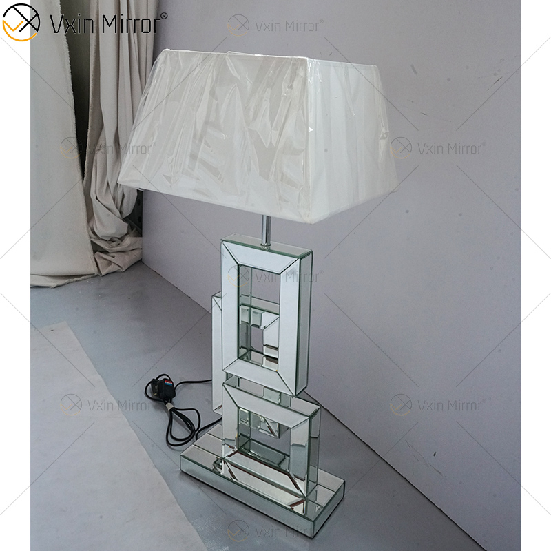Suministro de fábrica WXTL-001 Lámpara de espejo de mesa 3D plateada moderna con pantalla para dormitorio