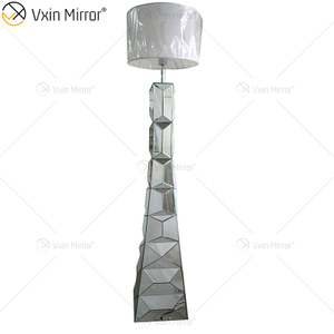 Marco negro WXFL-056 Sala de estar Elegante Plata Moderna Cristal 3D Espejo Lámpara de pie Lámpara de espejo