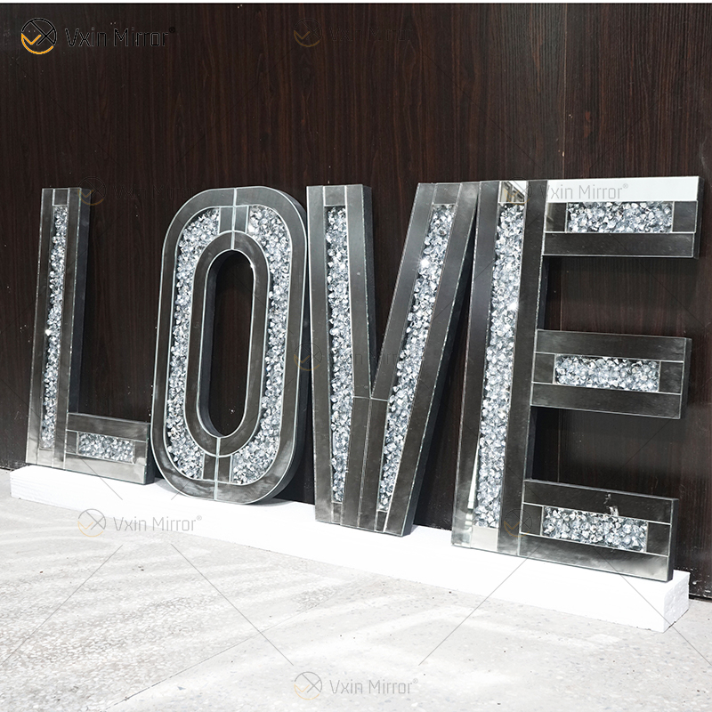 Espejo de diamantes de cristal triturado plateado con letras para colgar en la pared, espejo de decoración de amor con espejo de Navidad, arte de pared para muebles de sofá