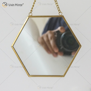 Golden Vxin Decoración de pared única Marco de metal dorado Espejos decorativos Espejo de pared simple y elegante de lujo